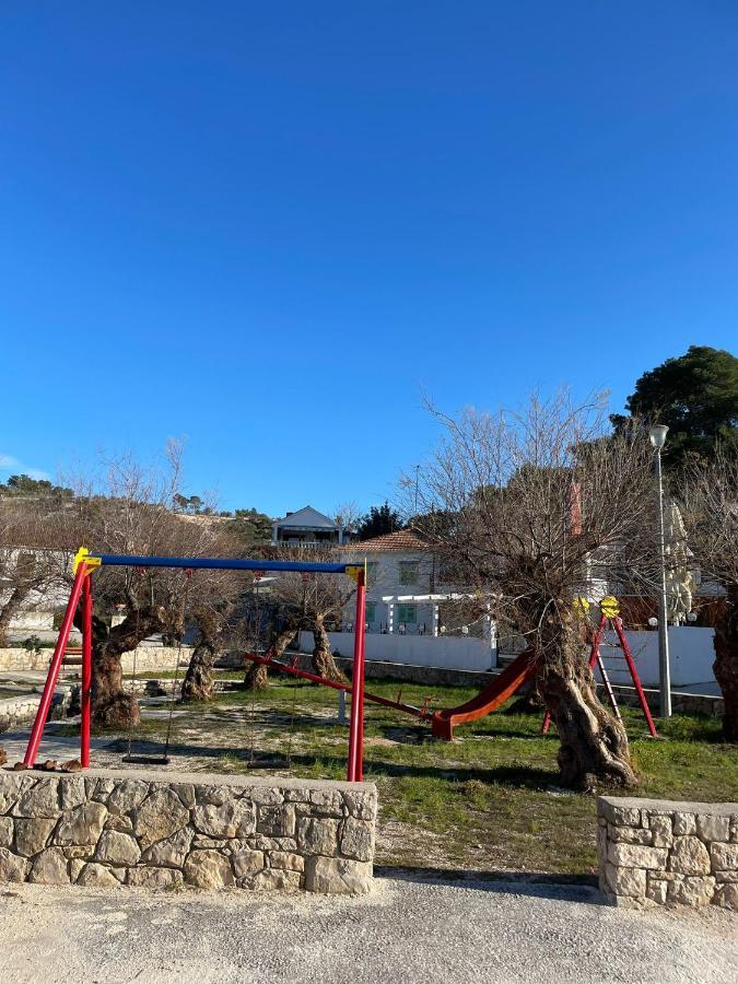 Amare Apartments Bobovisca Εξωτερικό φωτογραφία