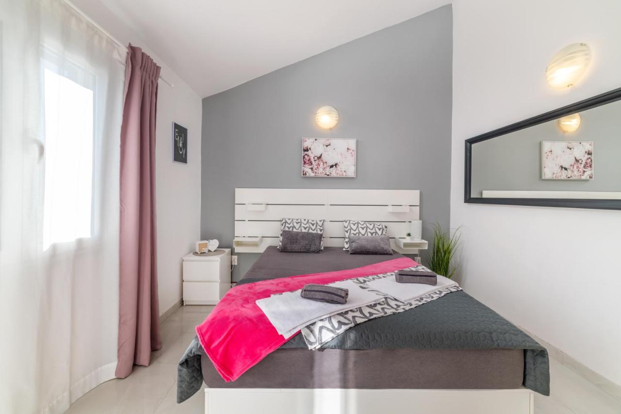 Amare Apartments Bobovisca Εξωτερικό φωτογραφία