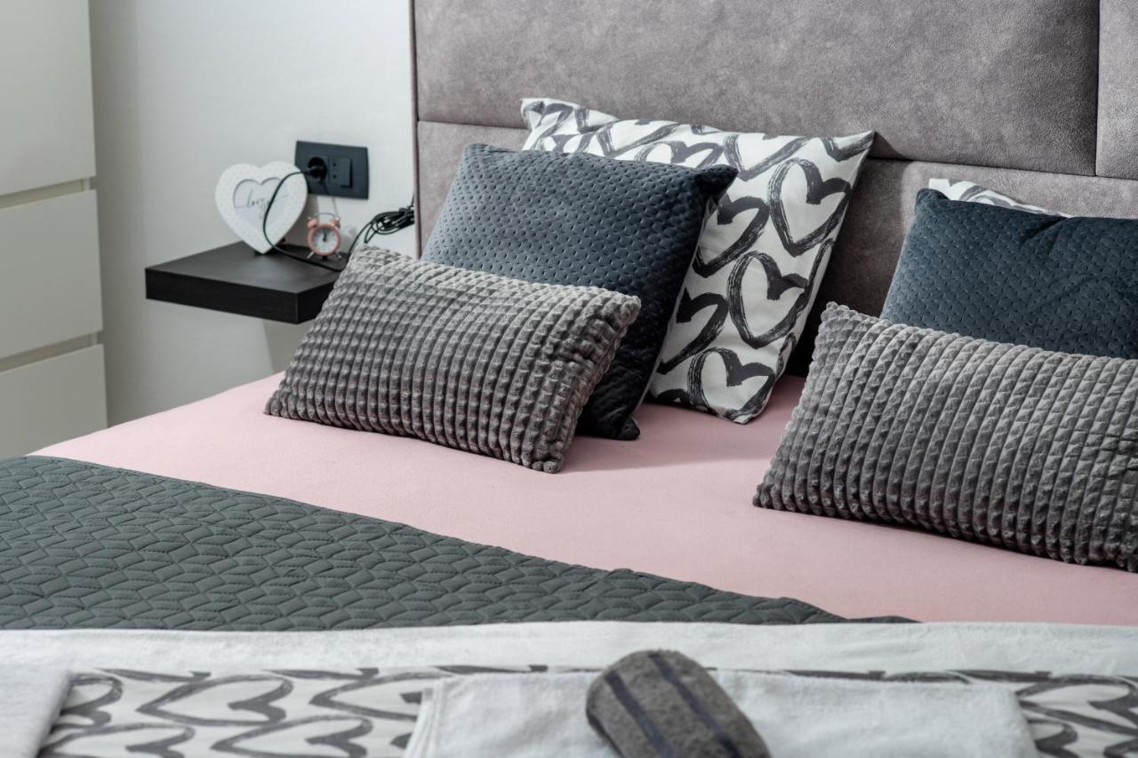 Amare Apartments Bobovisca Εξωτερικό φωτογραφία